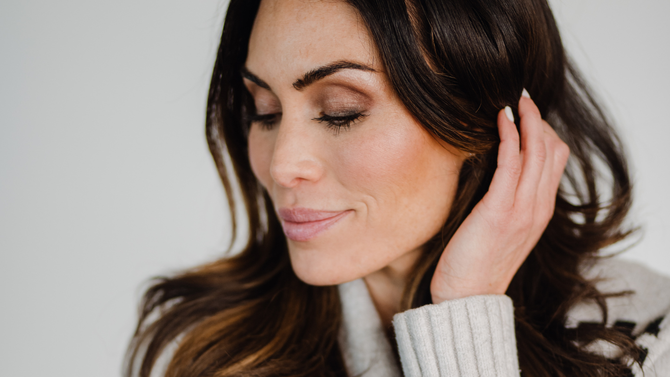 4 Makeup Tips to Highlight Your Eyes